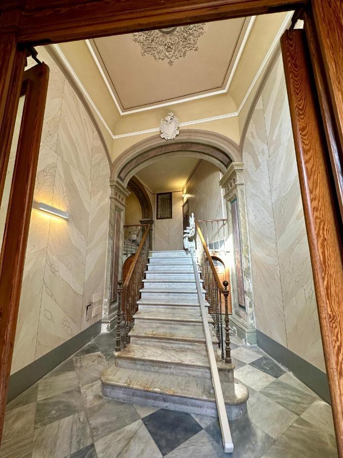 Piazza Carlo Alberto Hotel Cagliari Kültér fotó