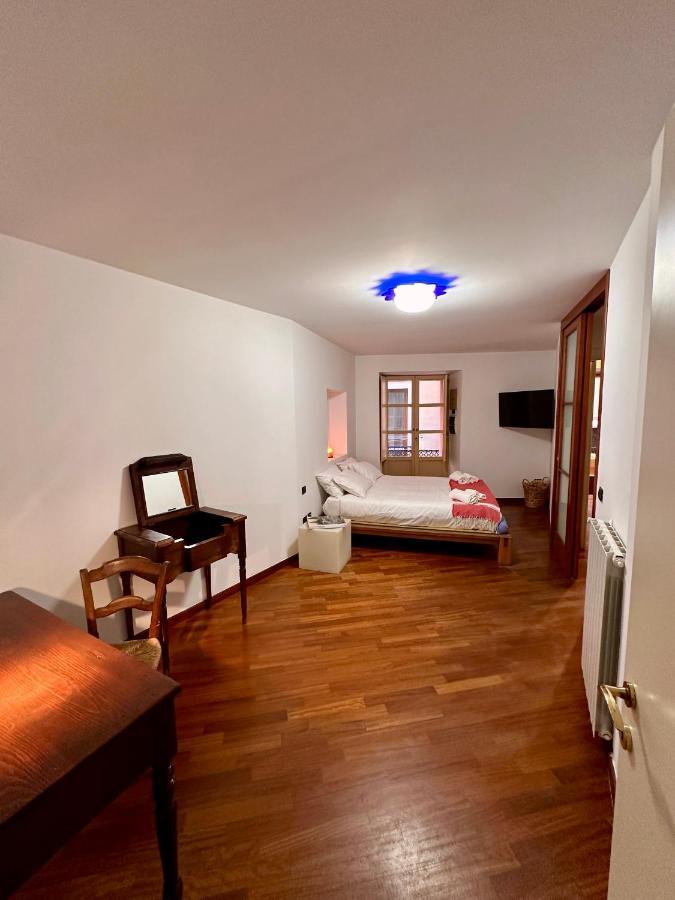 Piazza Carlo Alberto Hotel Cagliari Kültér fotó